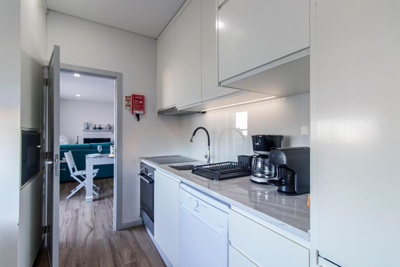 Downtown 1Br Apartment W/ Balcony By Lovelystay OOporto Extérieur photo